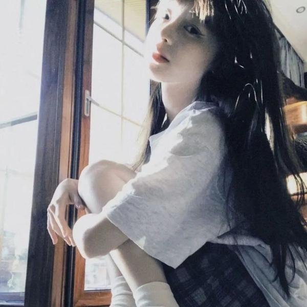 亚曼达厌世系